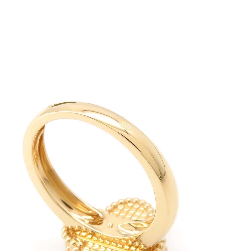 Van Cleef & Arpels Guilloched Vintage Alhambra Ring Size 55/#15VCARP61355/VCARP61300 18K Yellow Gold