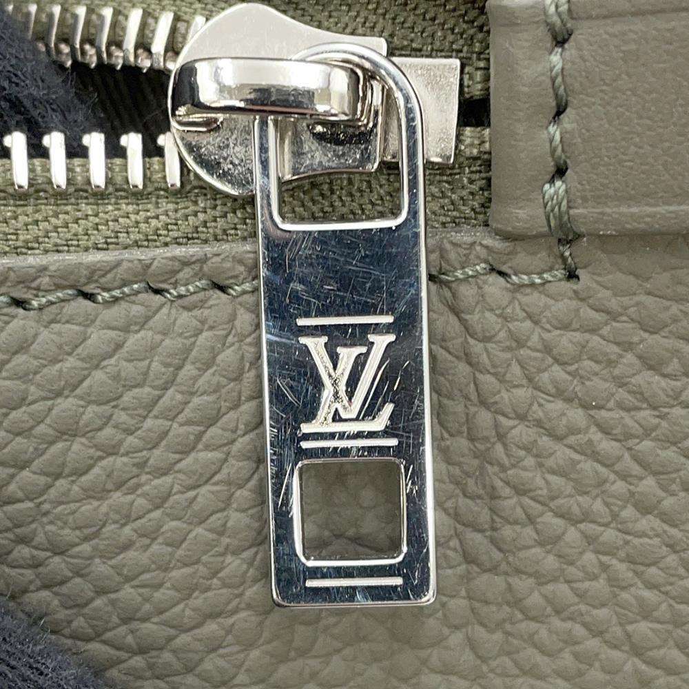 LOUIS VUITTON Take Off・Pouch KhakiM81735 LV Aloe Gram