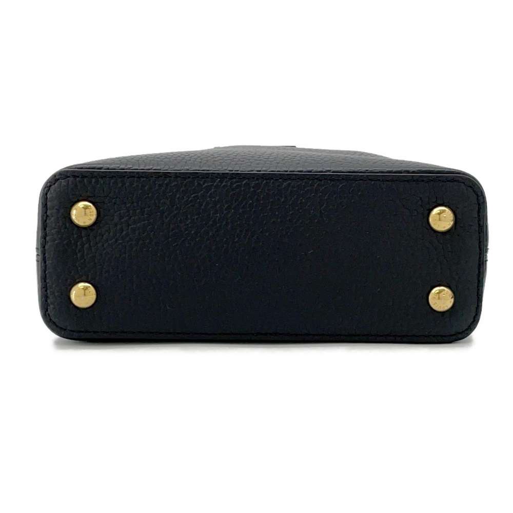 LOUIS VUITTON Capucines BlackM56669 Taurillon Leather Size MINI