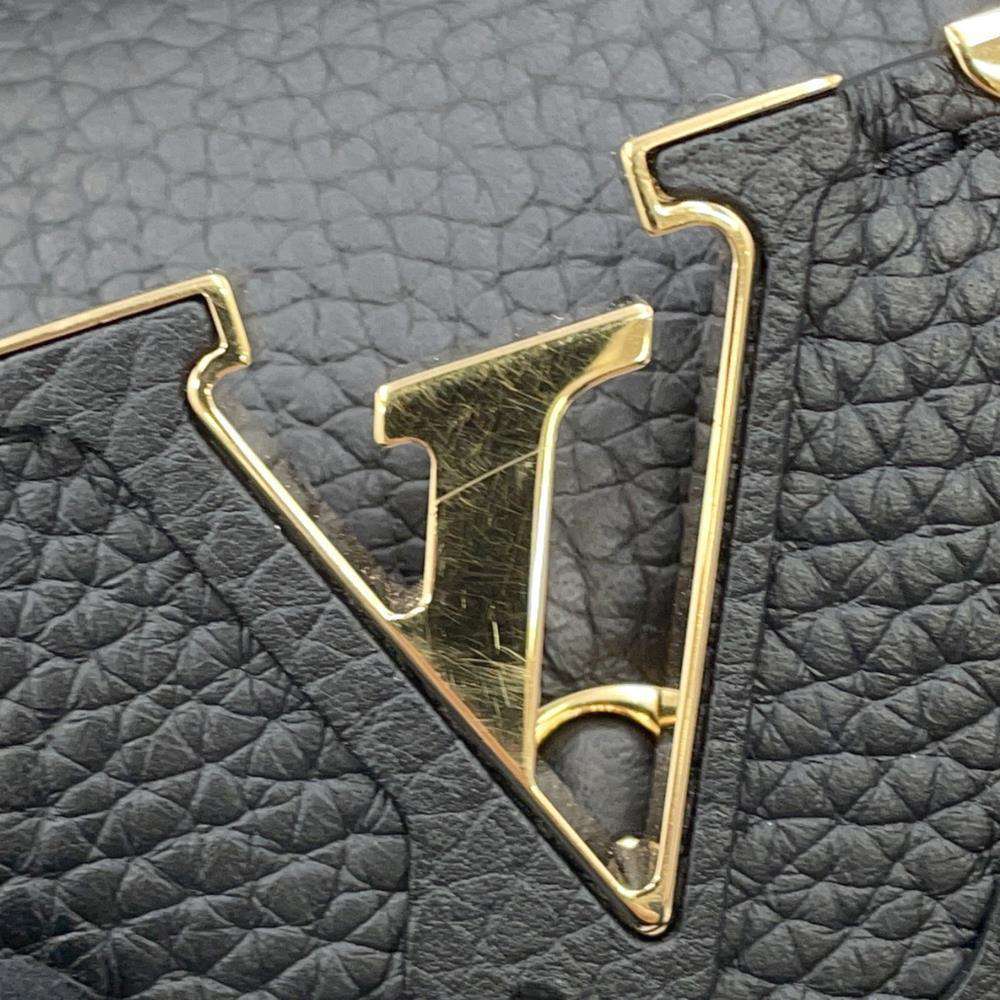 LOUIS VUITTON Capucines BlackM56669 Taurillon Leather Size MINI