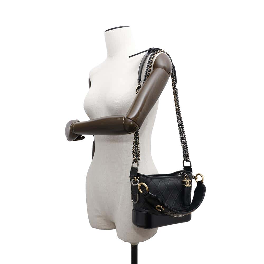 CHANEL Gabriel de CHANEL Hobo Bag with logo handle BlackAS0865 Calf Leather Size Small