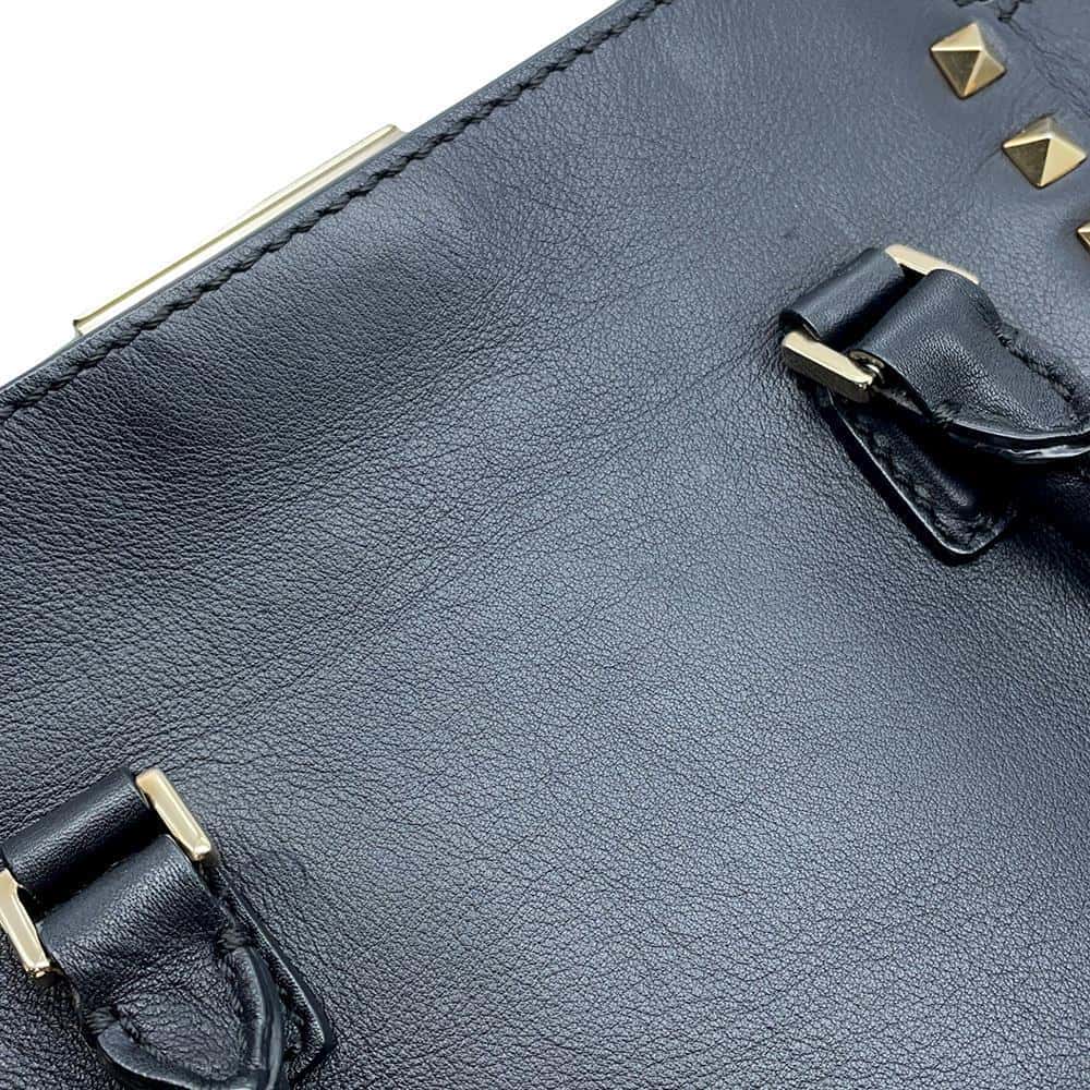 Valentino Garavani Studded 2WAYBag Black Leather