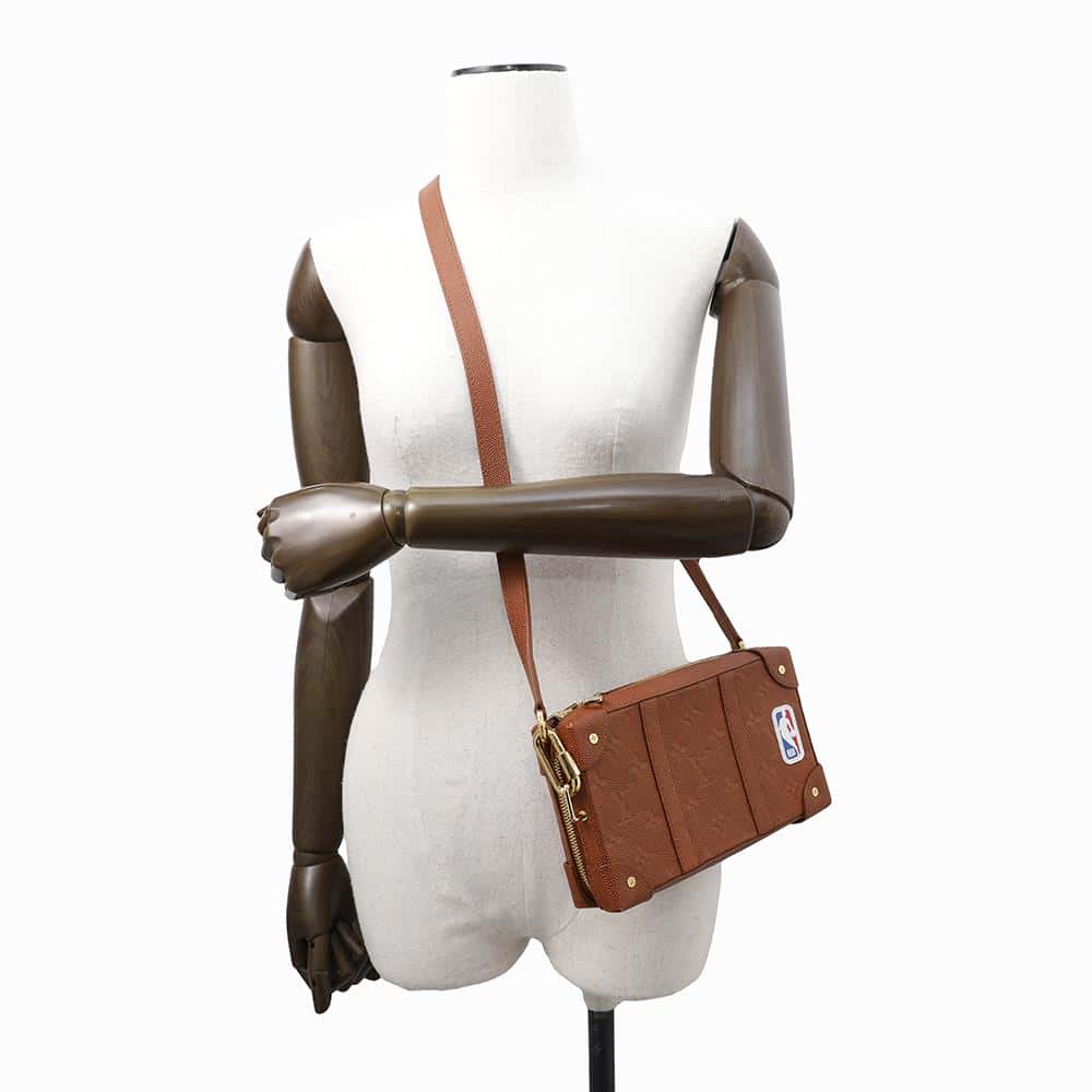 LOUIS VUITTON LVxNBA Soft Trunk BrownM80549 Ball・Grain Leather Monogram・Pattern