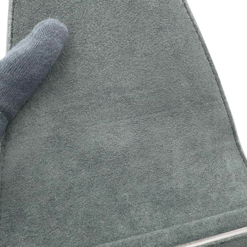 LOUIS VUITTON Trapeze Gray/MentheM53813 Taiga Leather