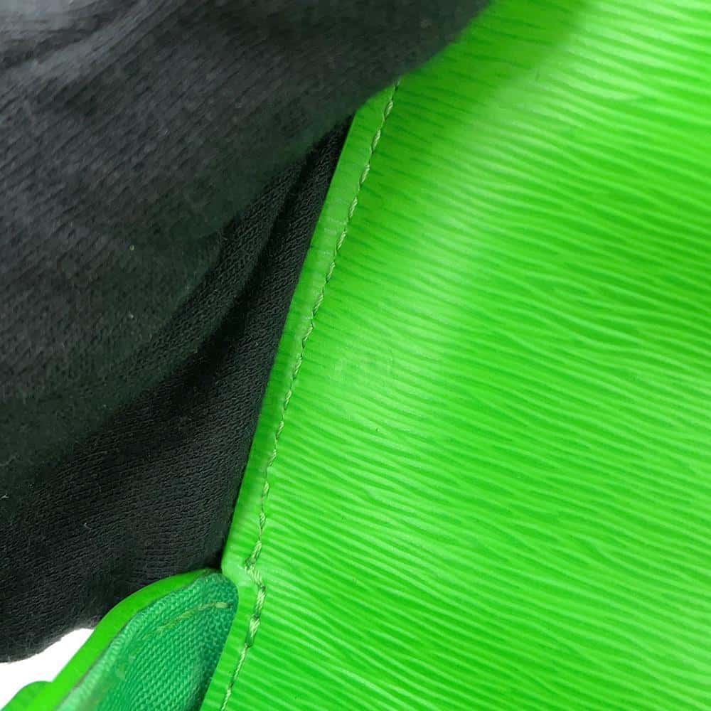 LOUIS VUITTON Monceau Distorted GreenM23173 Epi Leather
