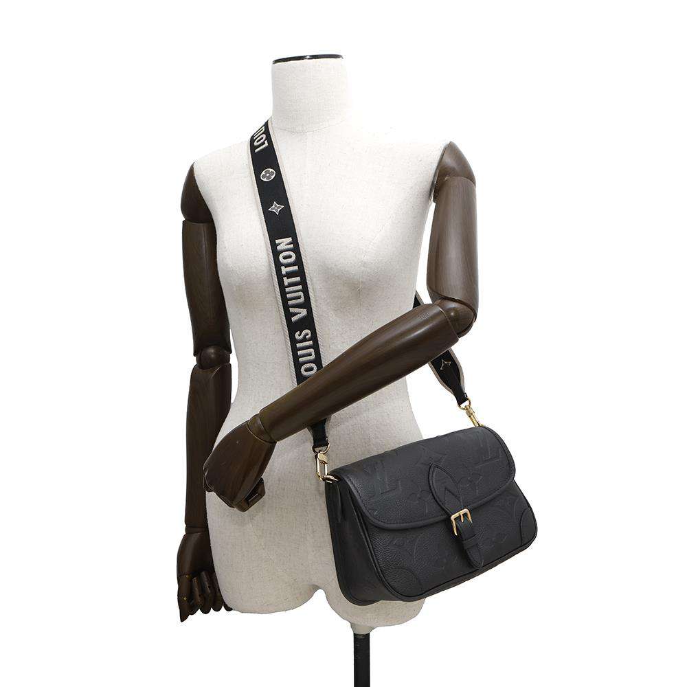LOUIS VUITTON Dianu NoirM46386 Monogram Empreinte Leather
