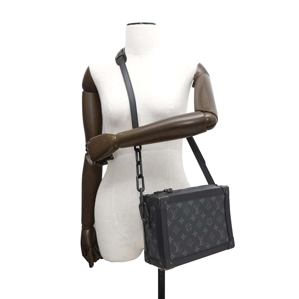 LOUIS VUITTON Soft Trunk NoirM44730 Monogram Eclipse