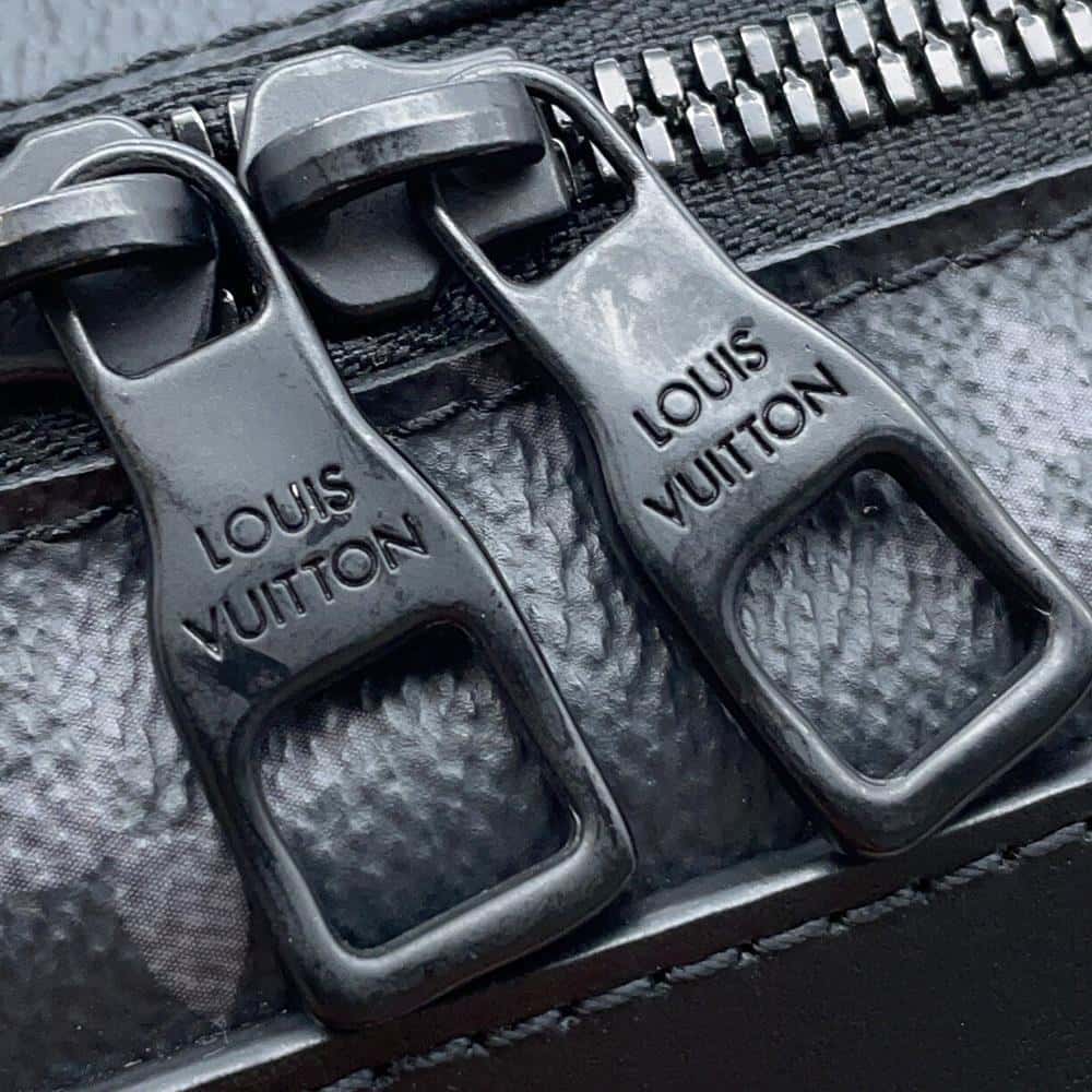 LOUIS VUITTON Soft Trunk NoirM44730 Monogram Eclipse