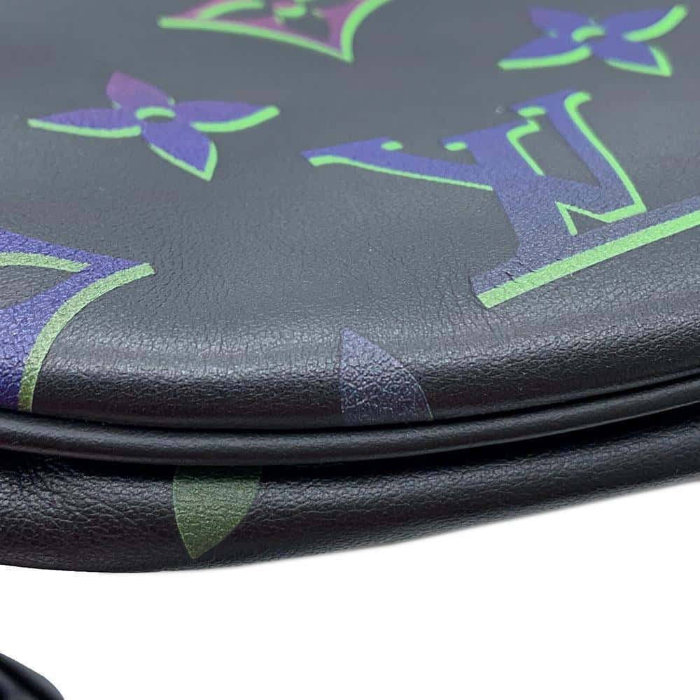 LOUIS VUITTON Comet Bumbag NoirM22494 Monogram/Spotlight