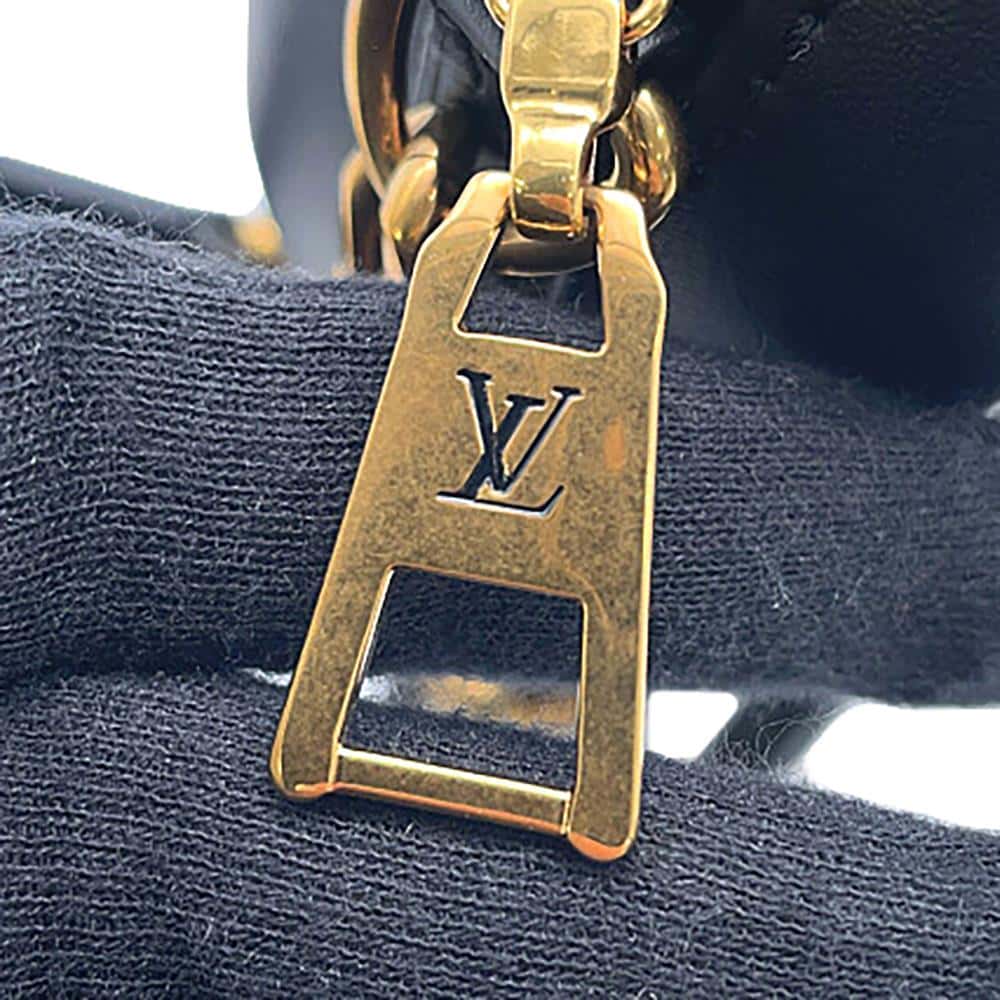 LOUIS VUITTON new wave camera bag NoirM58677 Leather