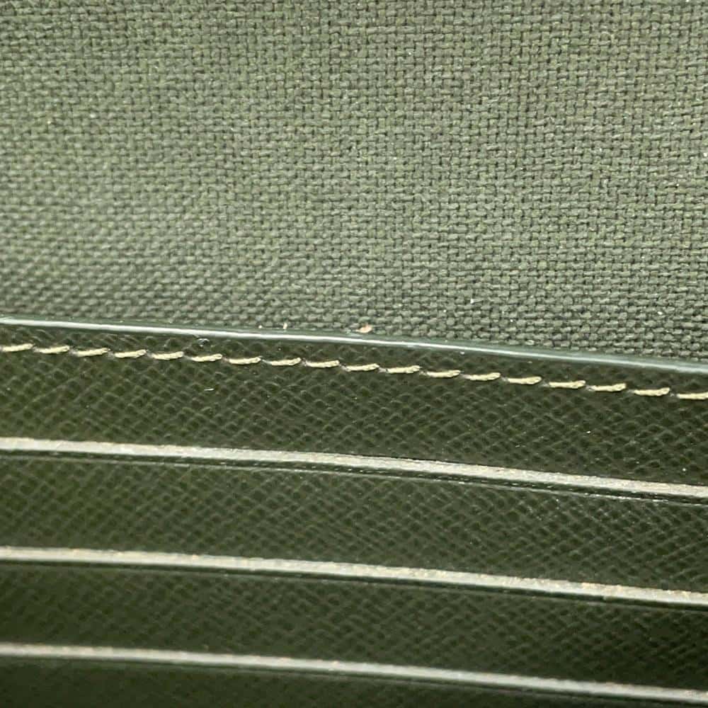 LOUIS VUITTON Multiie Pochette GreenM80091 Monogram