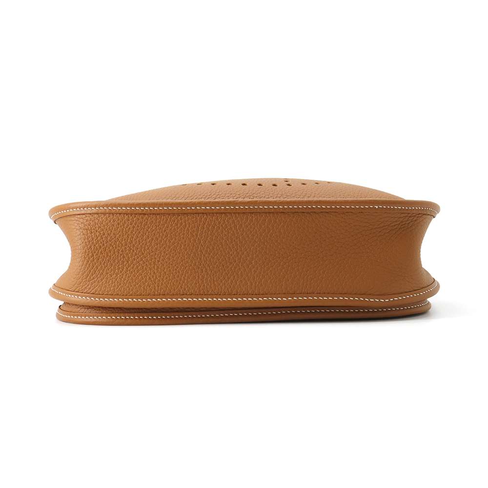 HERMES Evelyne 3 Gold Taurillon Clemence Size PM