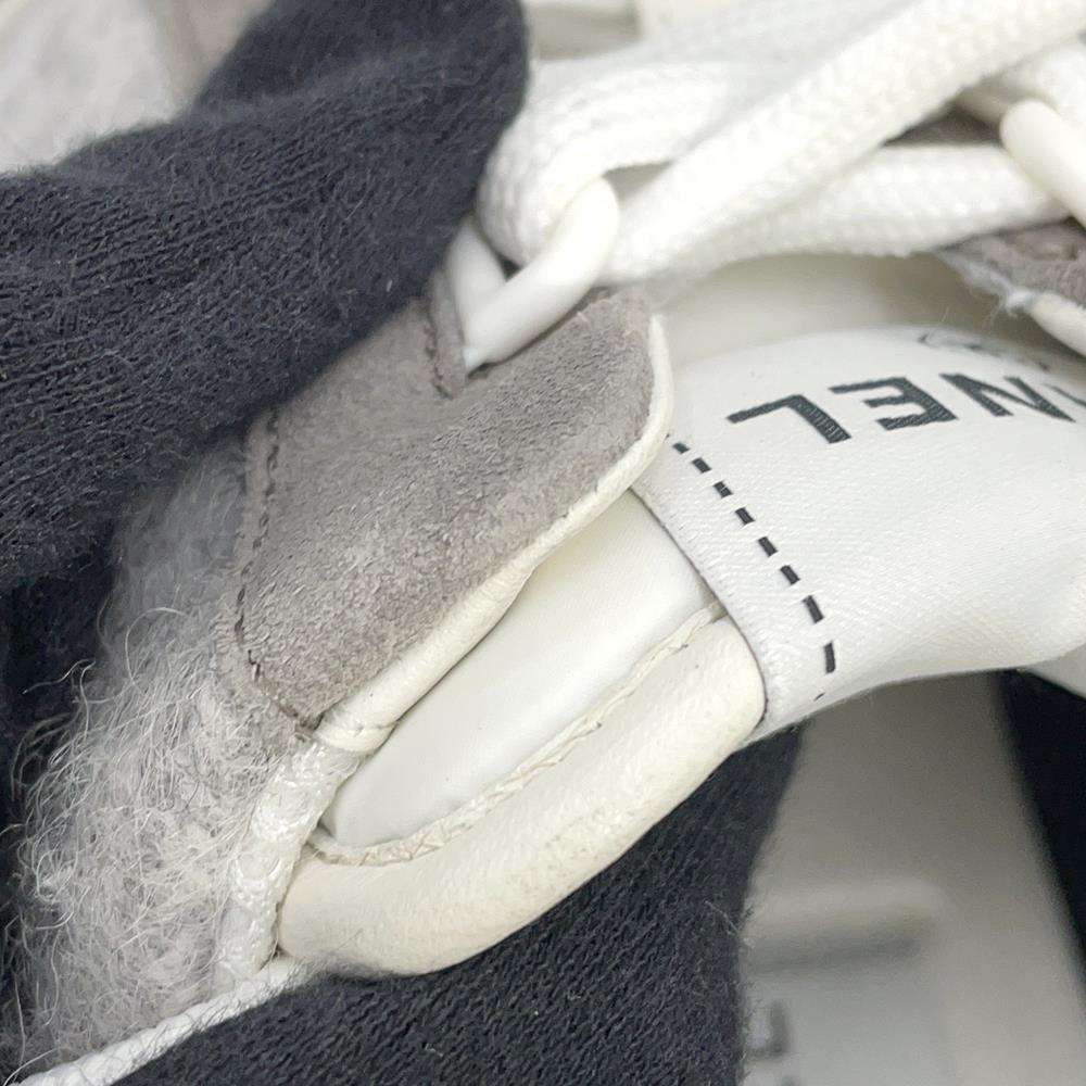 CHANEL CC Logo Sneakers GrayG46014 Wool Suede Leather Size 42