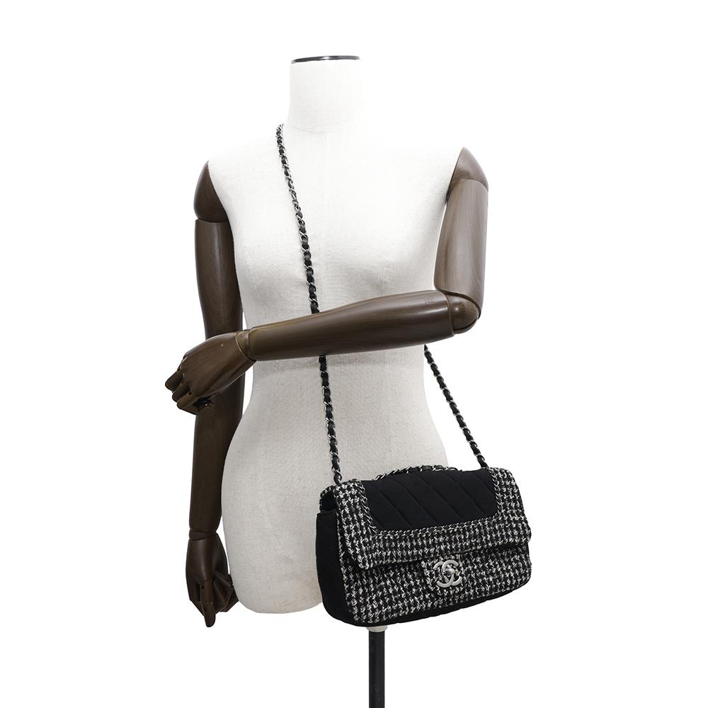 CHANEL Matelasse ChainShoulder Black/WhiteA92533 Tweed Cotton Jersey