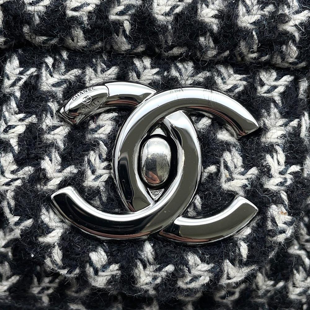 CHANEL Matelasse ChainShoulder Black/WhiteA92533 Tweed Cotton Jersey