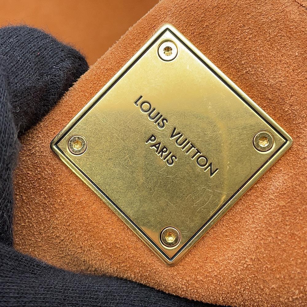 LOUIS VUITTON Lowkey Cabas NoirM25341 Grained Calf Leather Size MM