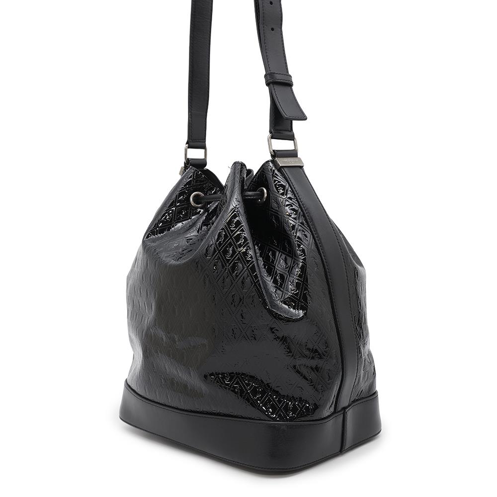 SAINT LAURENT PARIS Monogram bucket bag Black568606 Patent Leather