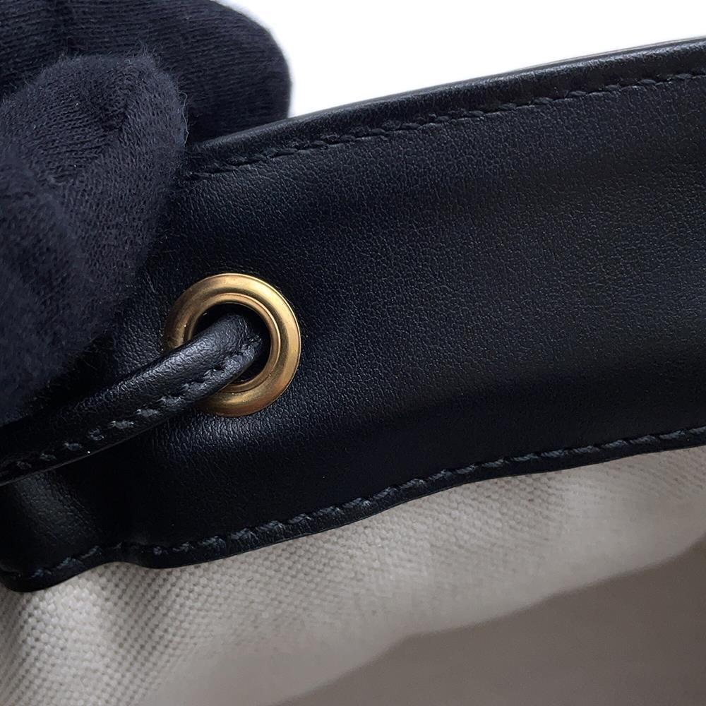 GUCCI GGMatelasse bucket bag Black728231 Leather
