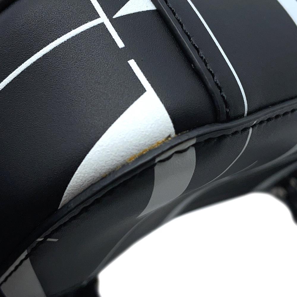 Valentino Garavani VLTNLogo Shoulder Bag Black/WhiteWY2B0954BLH Leather