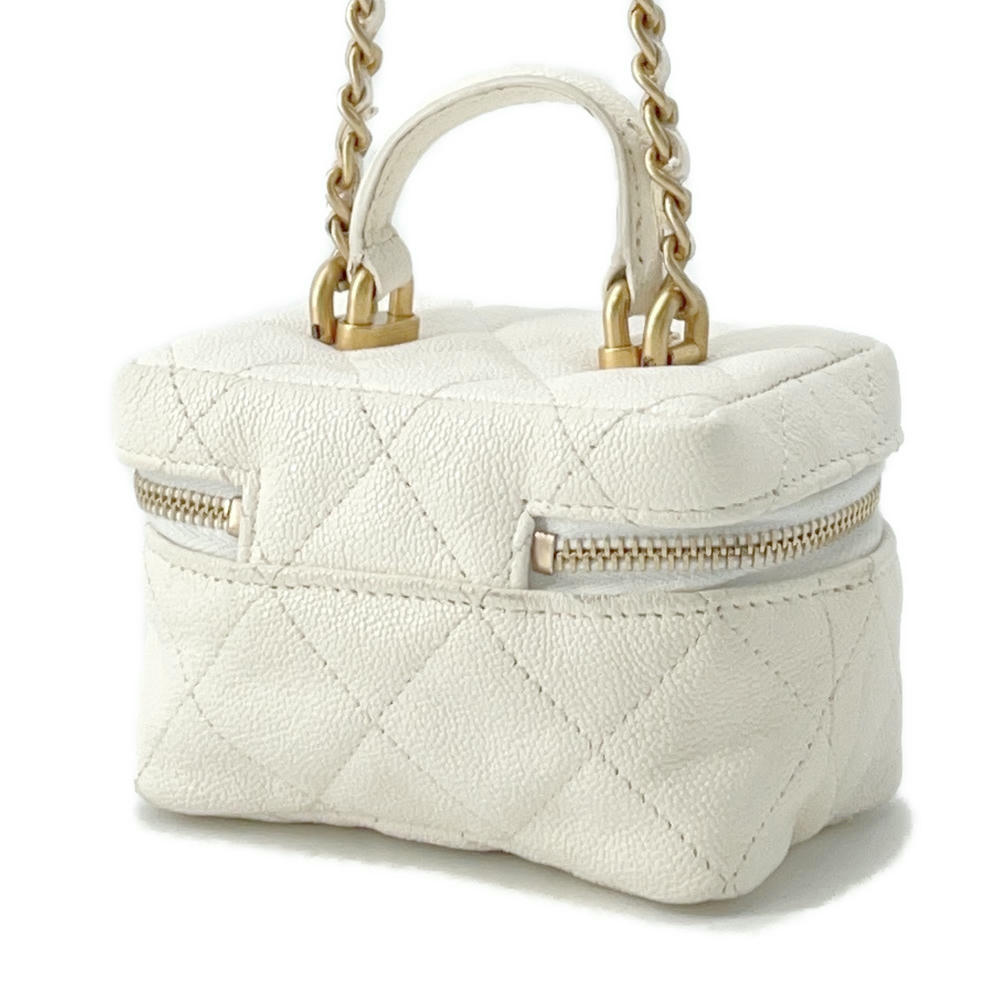 CHANEL Matelasse ChainShoulder Mini Vanity WhiteAP2194 Soft Caviar Leather Size Mini