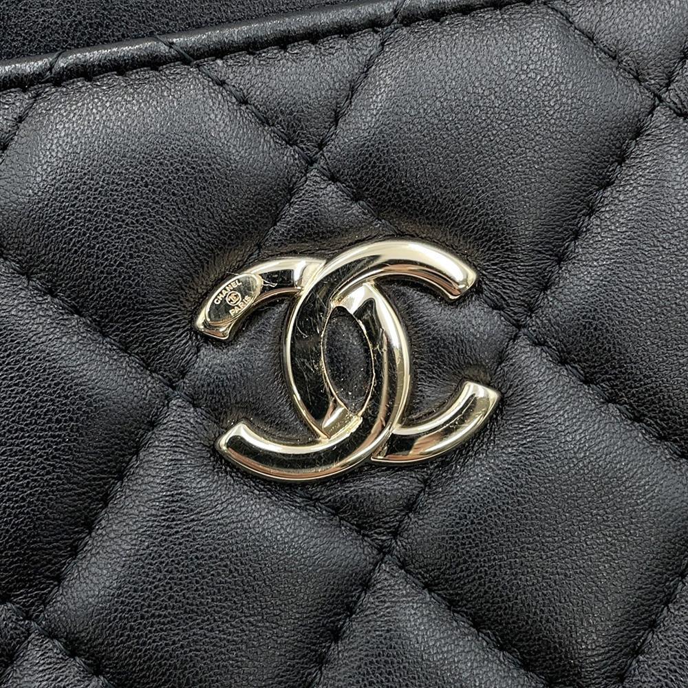 CHANEL Matelasse Clutch Bag Black Lambskin
