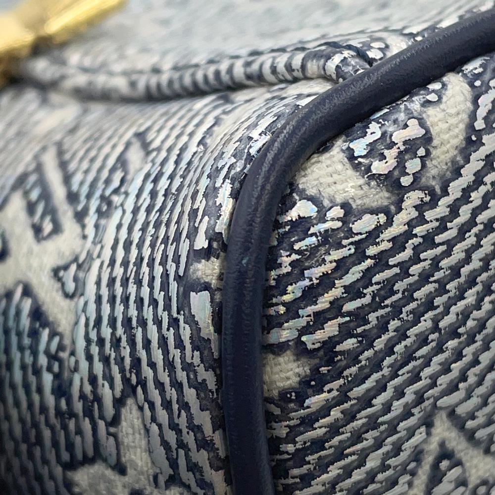 LOUIS VUITTON micro vanity BlueM82467 Monogram Laminated Jacquard