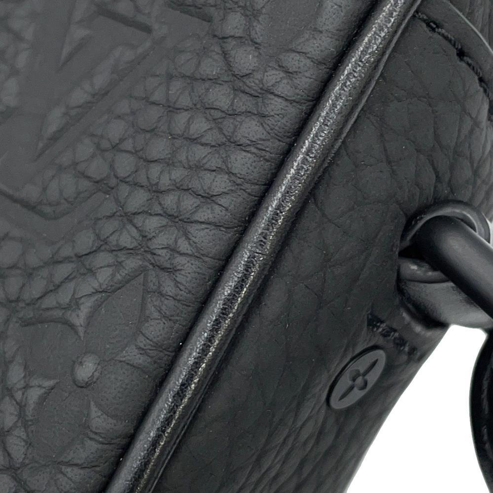LOUIS VUITTON Pochette Volga NoirM55703 Monogram・Taurillon