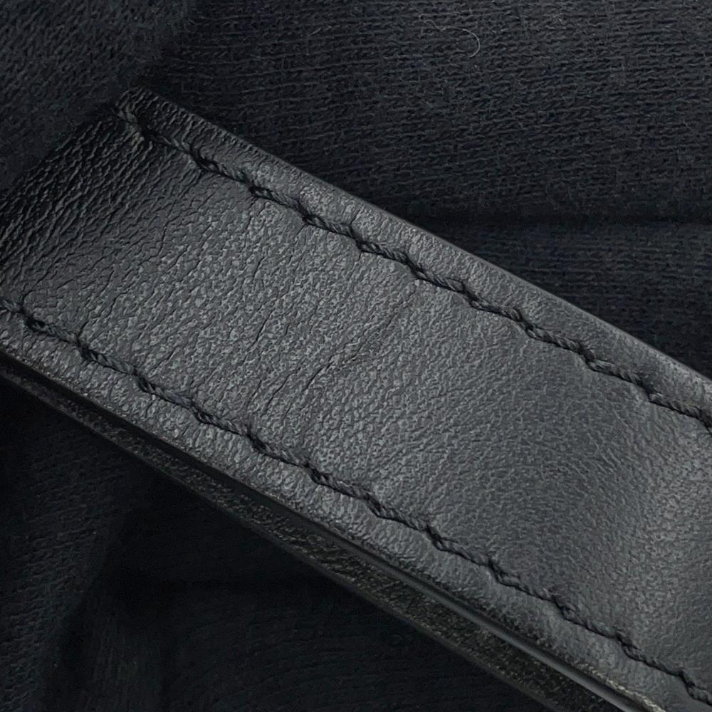 LOUIS VUITTON Pochette Volga NoirM55703 Monogram・Taurillon