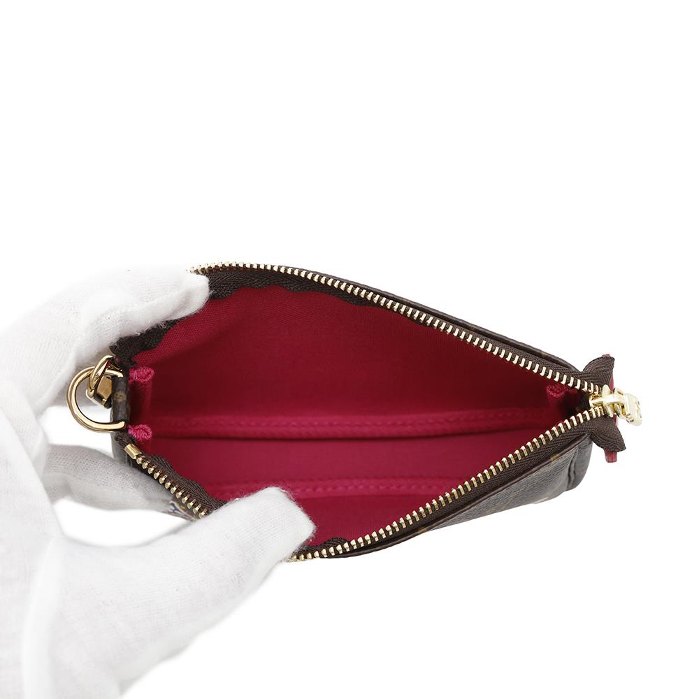 LOUIS VUITTON Mini Pochette Accessoires Vivienne PinkM69752 Monogram