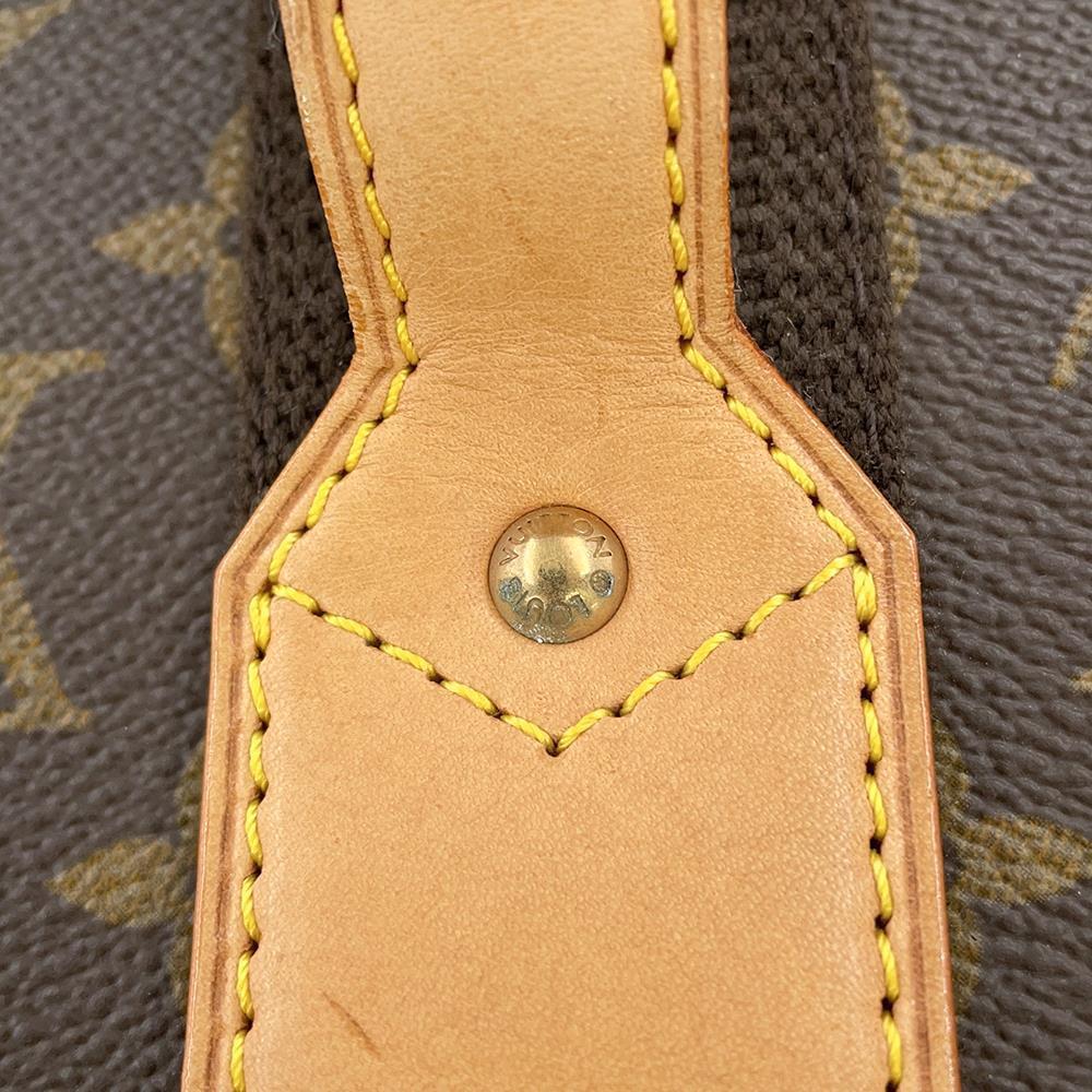 LOUIS VUITTON Pegase BrownM23294 Monogram Size 55