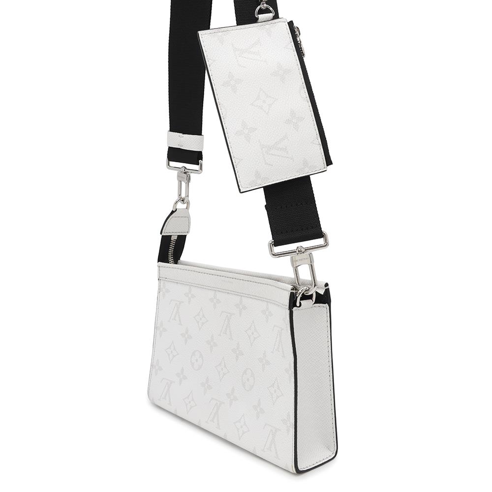 LOUIS VUITTON Gaston Wearable Wallet Taigarama Optical WhiteM30935 Monogram Taiga Leather