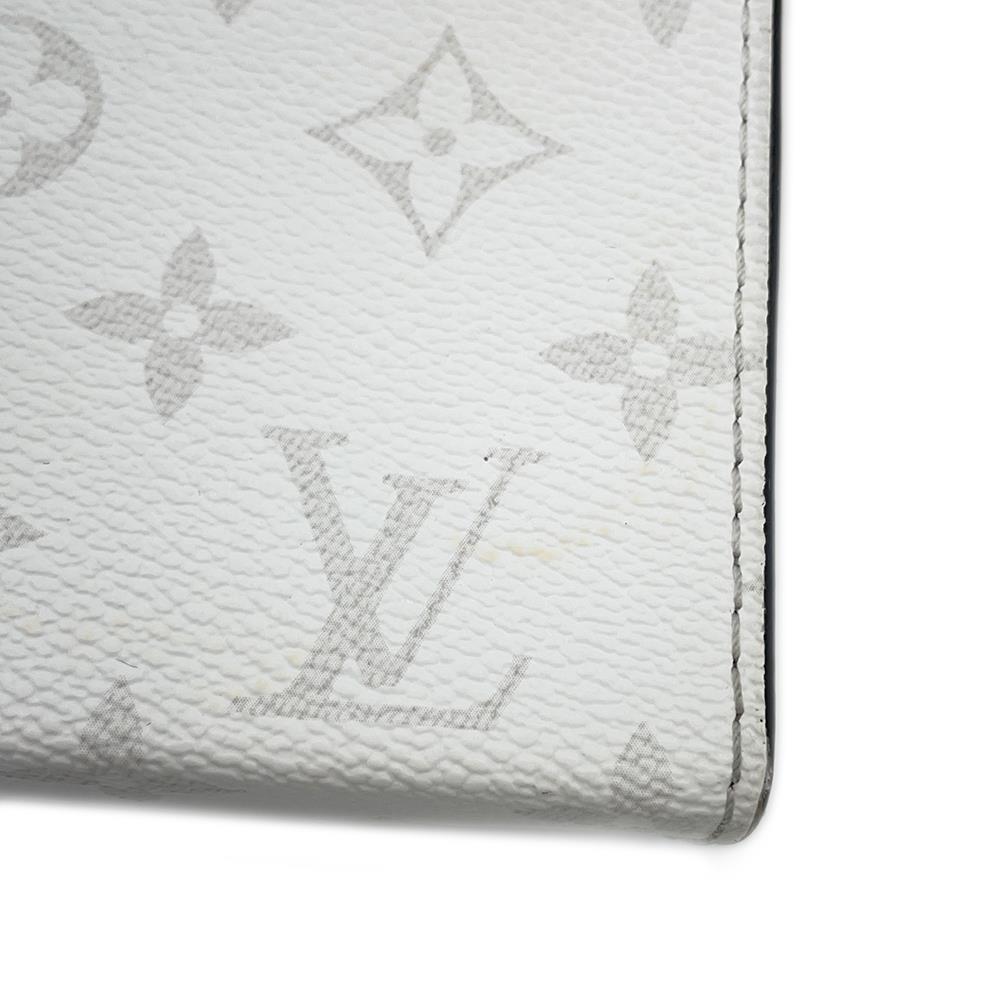 LOUIS VUITTON Gaston Wearable Wallet Taigarama Optical WhiteM30935 Monogram Taiga Leather