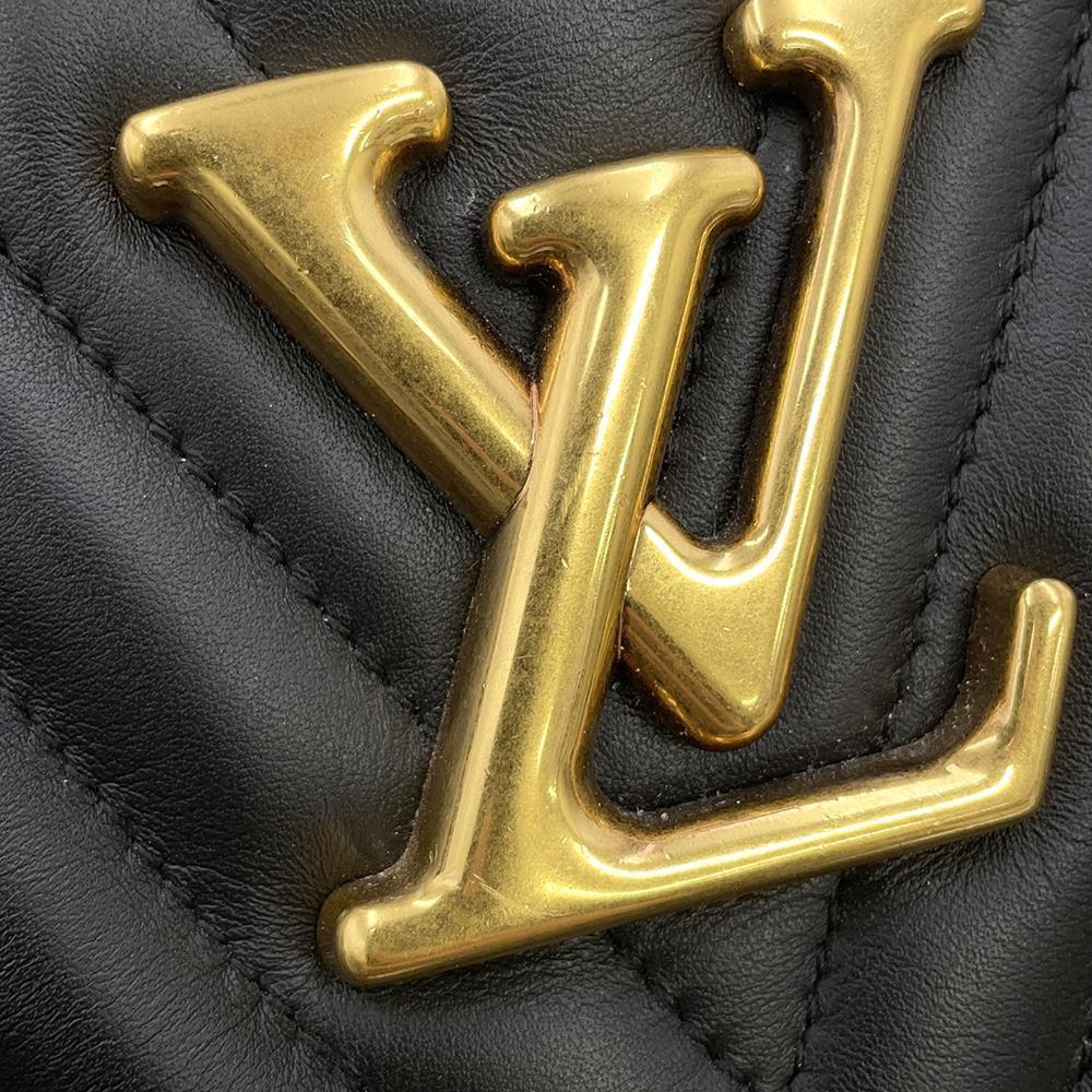 LOUIS VUITTON New Wave Chain Tote NoirM51496 Calf Leather