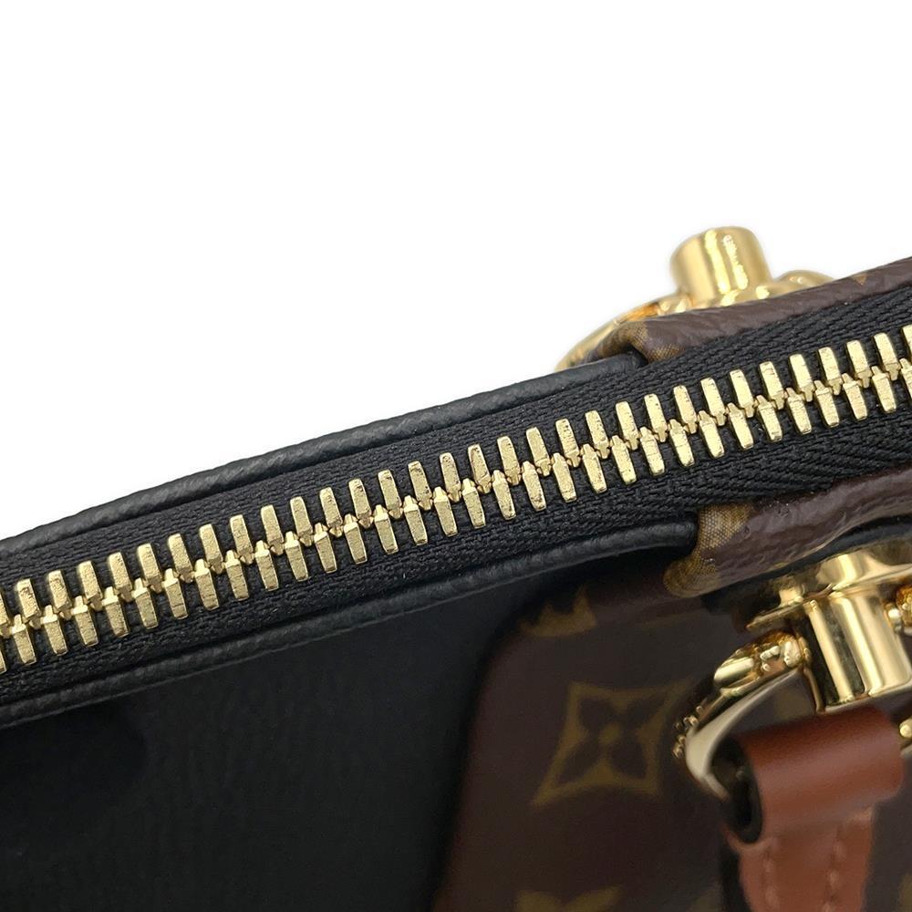 LOUIS VUITTON V Tote NoirM43976 Monogram Size BB