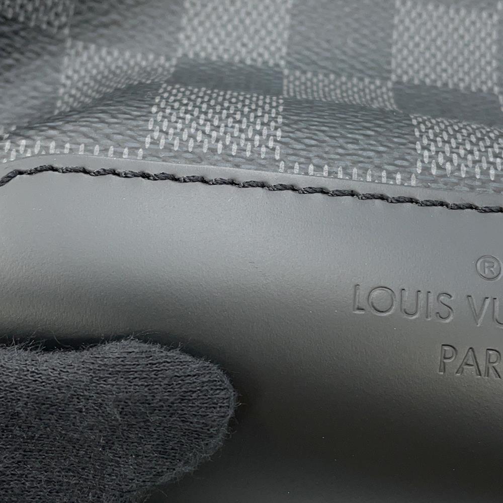 LOUIS VUITTON Avenue Sling Bag NoirN41719 Damier Graphite
