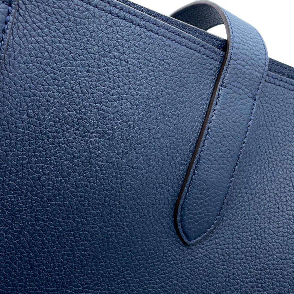 LOUIS VUITTON Cabas Voyage NV NavyM53240 Taurillon Leather