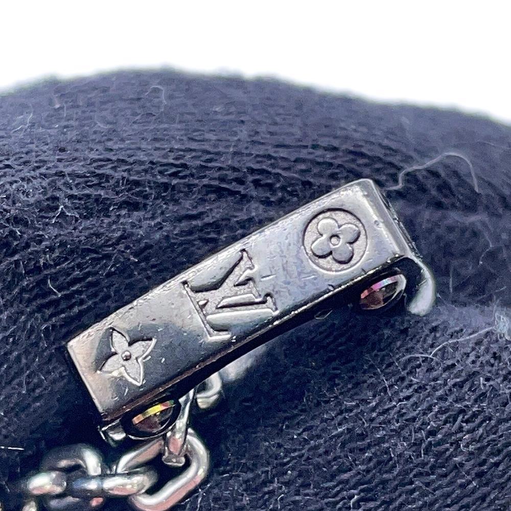 LOUIS VUITTON Pendant・Monogram Bold Silver/Gold/NoirM00675 Metal
