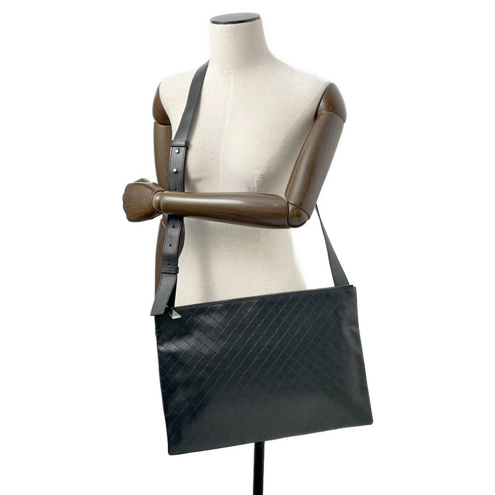Bottega Veneta INTRECCIATO messenger bag Black620537 Leather