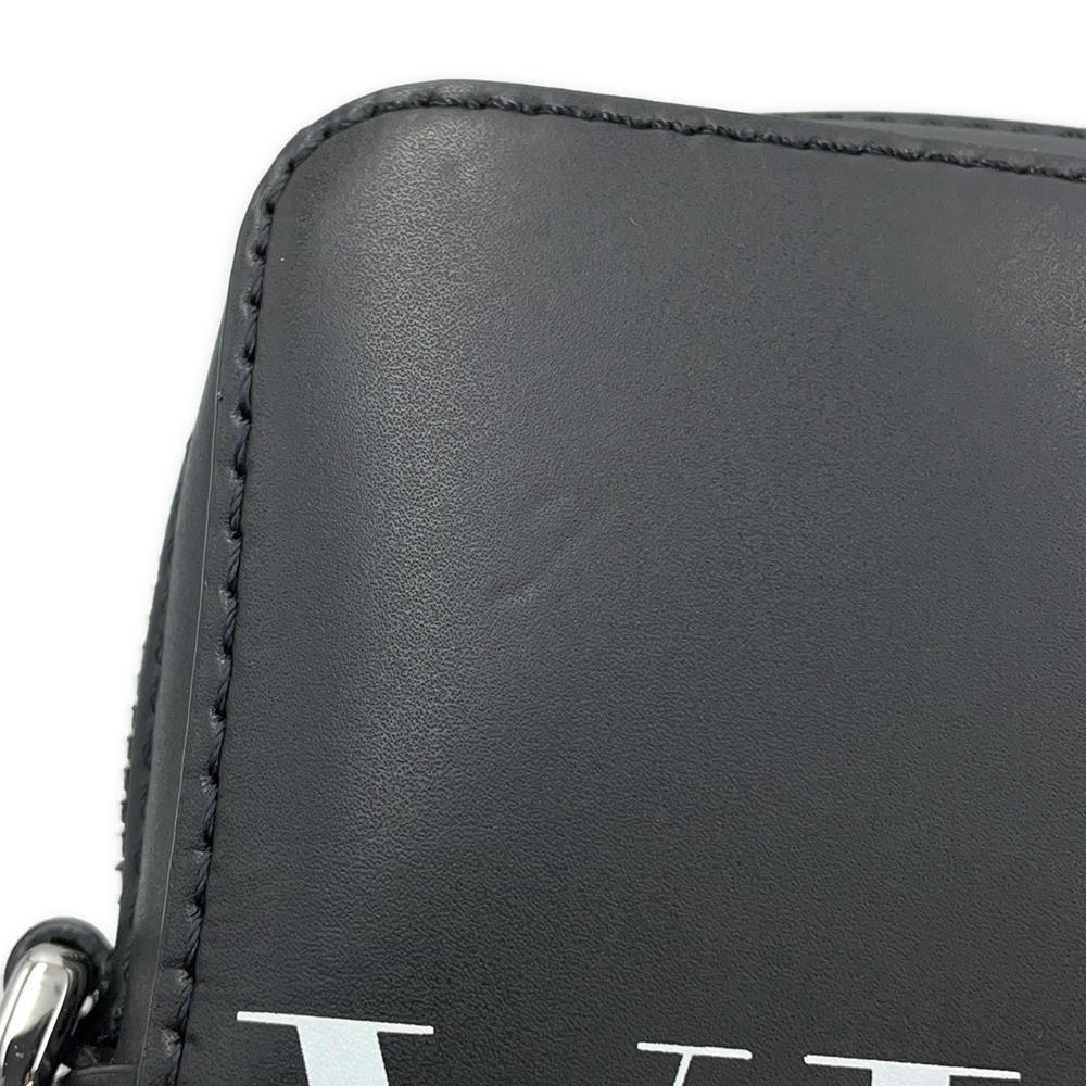 Valentino Garavani VLTNLogo Shoulder Bag Black4Y2B0943WJW Leather Size Small