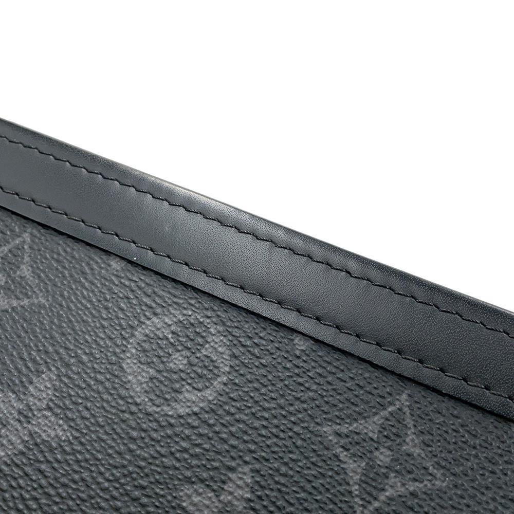 LOUIS VUITTON Pochette Voyage NoirM61692 Monogram Eclipse Size MM