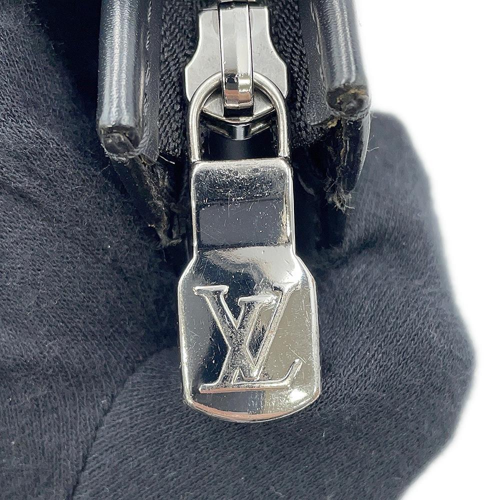 LOUIS VUITTON Pochette Voyage NoirM61692 Monogram Eclipse Size MM