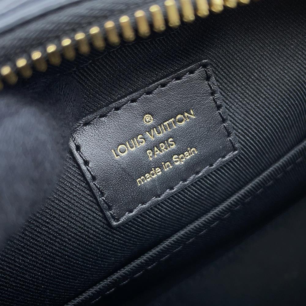 LOUIS VUITTON Saintonge NoirM43555 Monogram Calf Leather