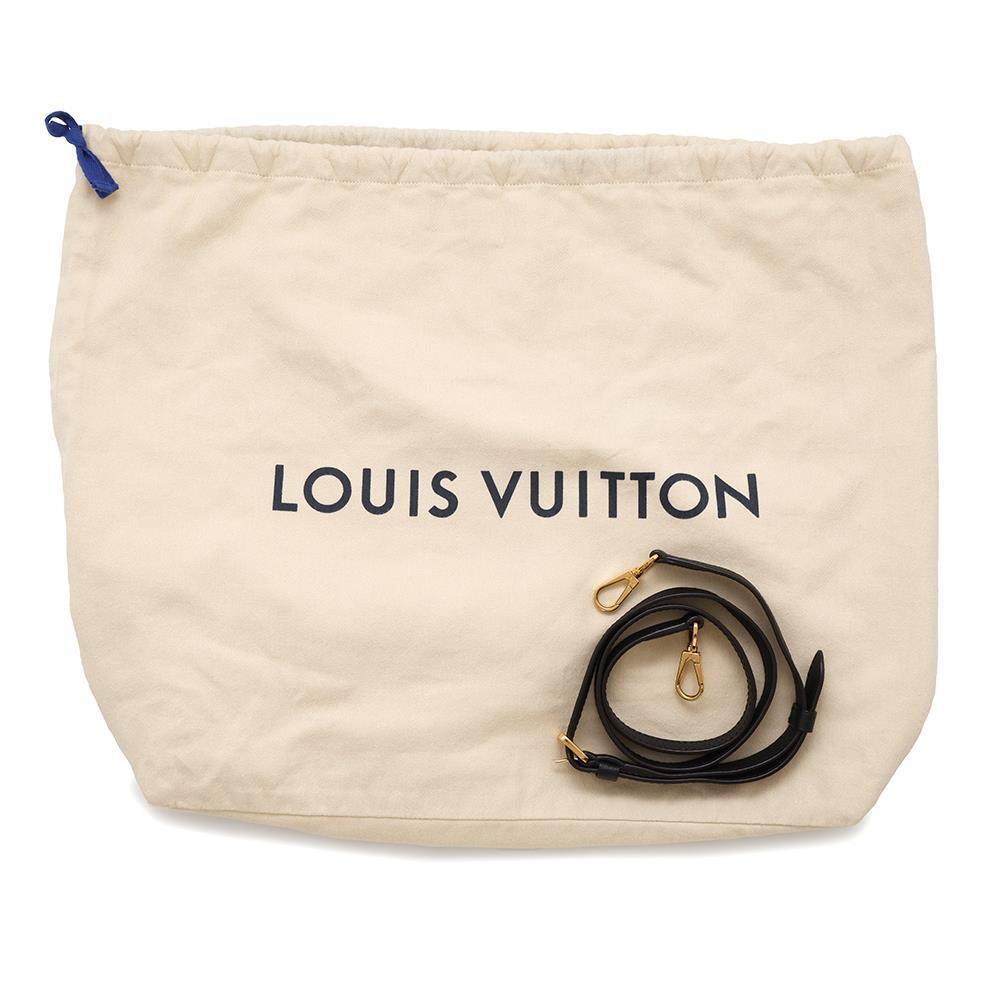 LOUIS VUITTON Capucines NoirM94755 Taurillon Leather Size BB