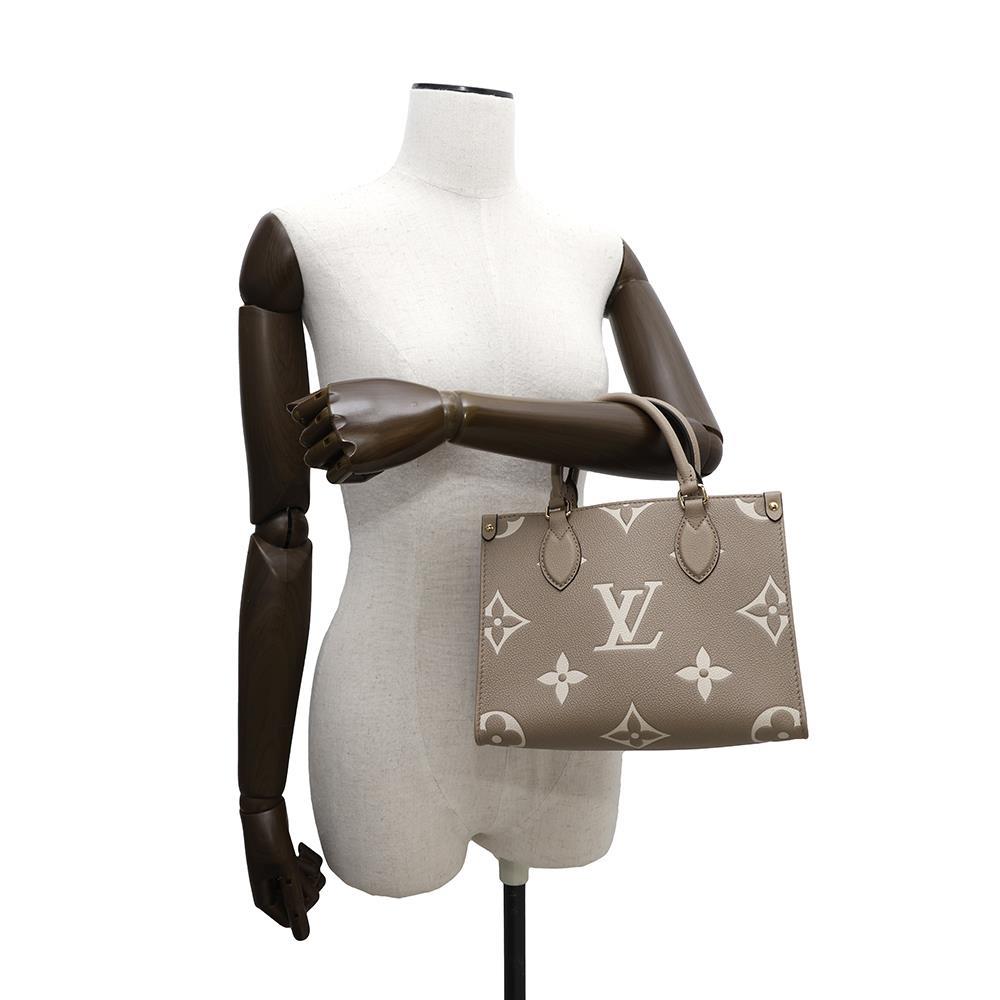 LOUIS VUITTON Onthego Tourterelle claimM45779 Bicolor Monogram Empreinte Leather Monogram Giant Size PM