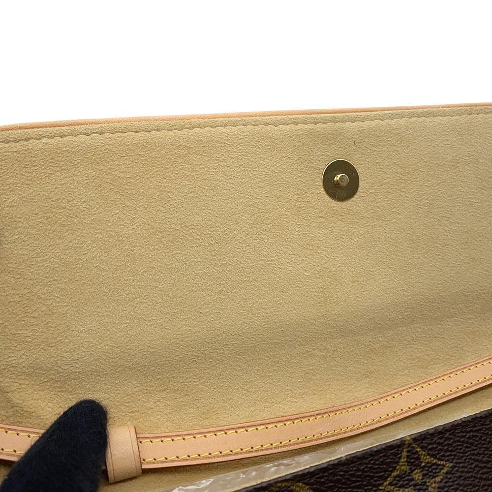 LOUIS VUITTON Pochette Twin BeigeM51852 Monogram Size GM