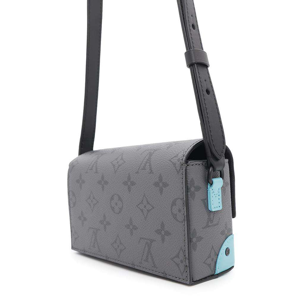 LOUIS VUITTON Steamer Wearable Wallet Gray/TurquoiseM11496 Monogram Eclipse Reverse