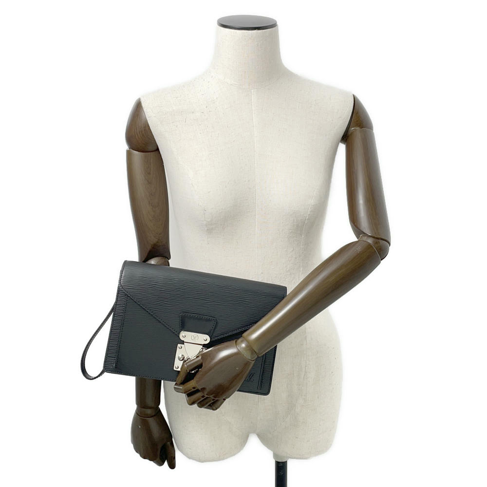 LOUIS VUITTON Pochette・Serie Dragonne NoirM52762 Epi leather
