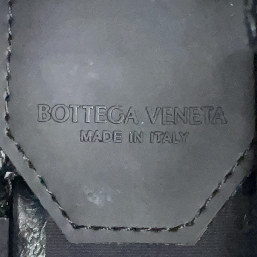 Bottega Veneta Cassette Cross Body Bag Black717587 Calf Leather Size Small