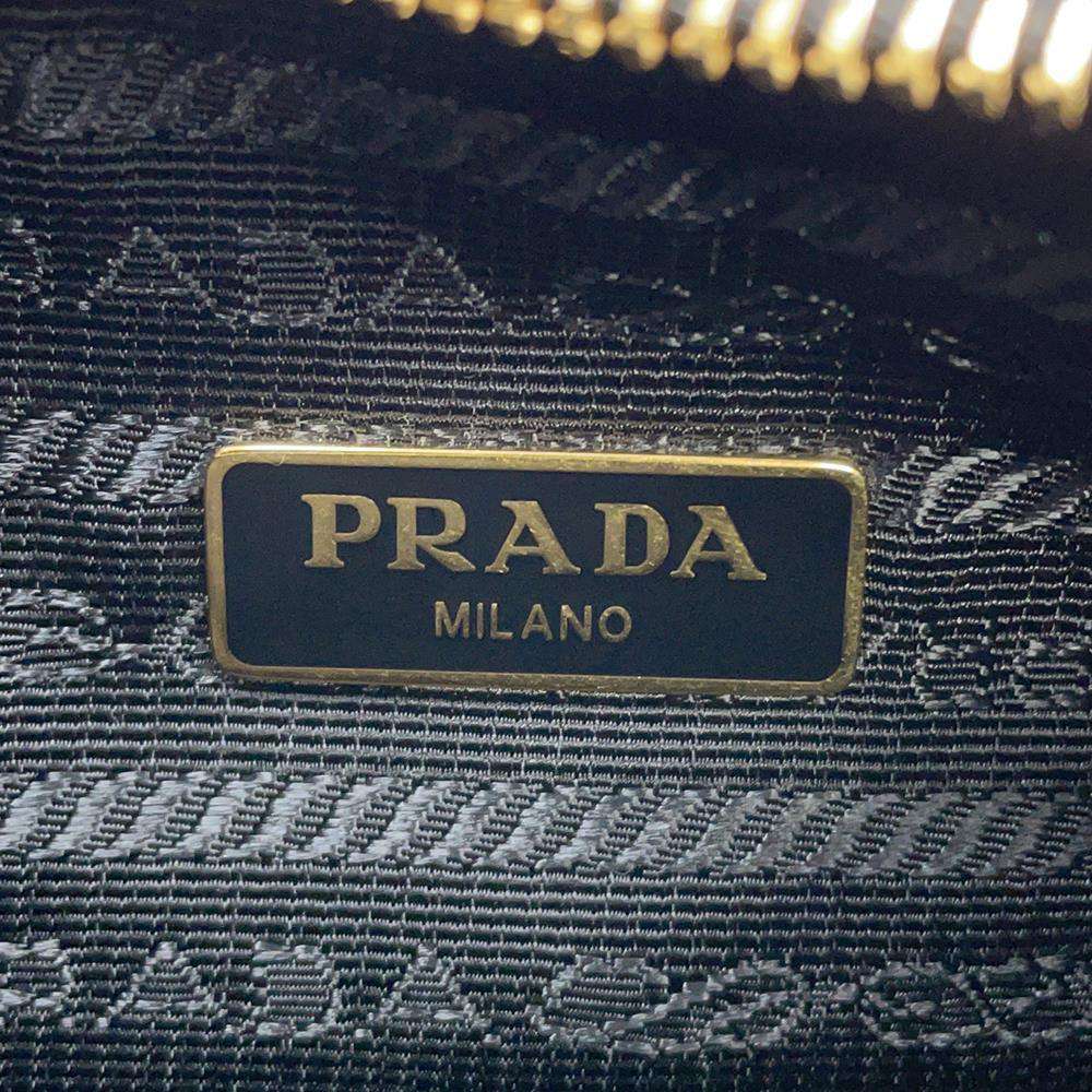 PRADA Re-Edition 2005 Re-Nylon Shoulder Bag Black1BH204 Nylon Leather