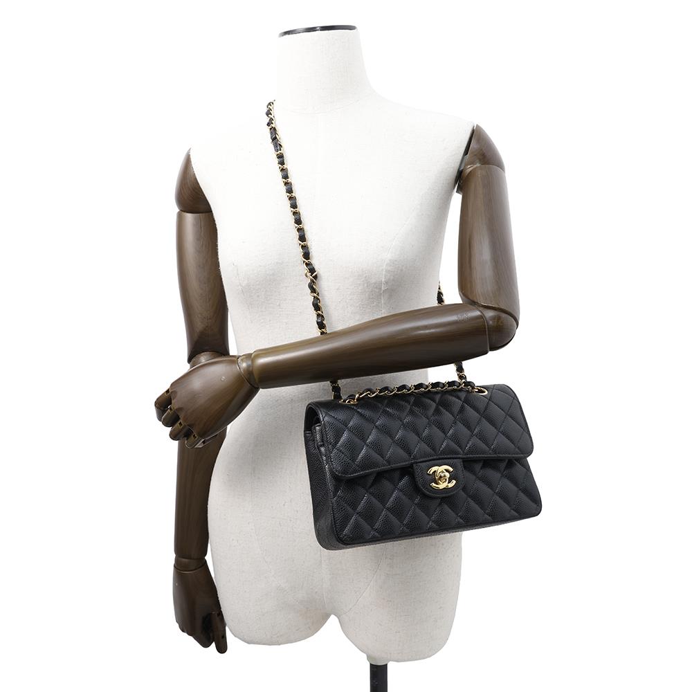CHANEL Matelasse W flap WChainShoulder Bag BlackA01113 Caviar Leather Size 23